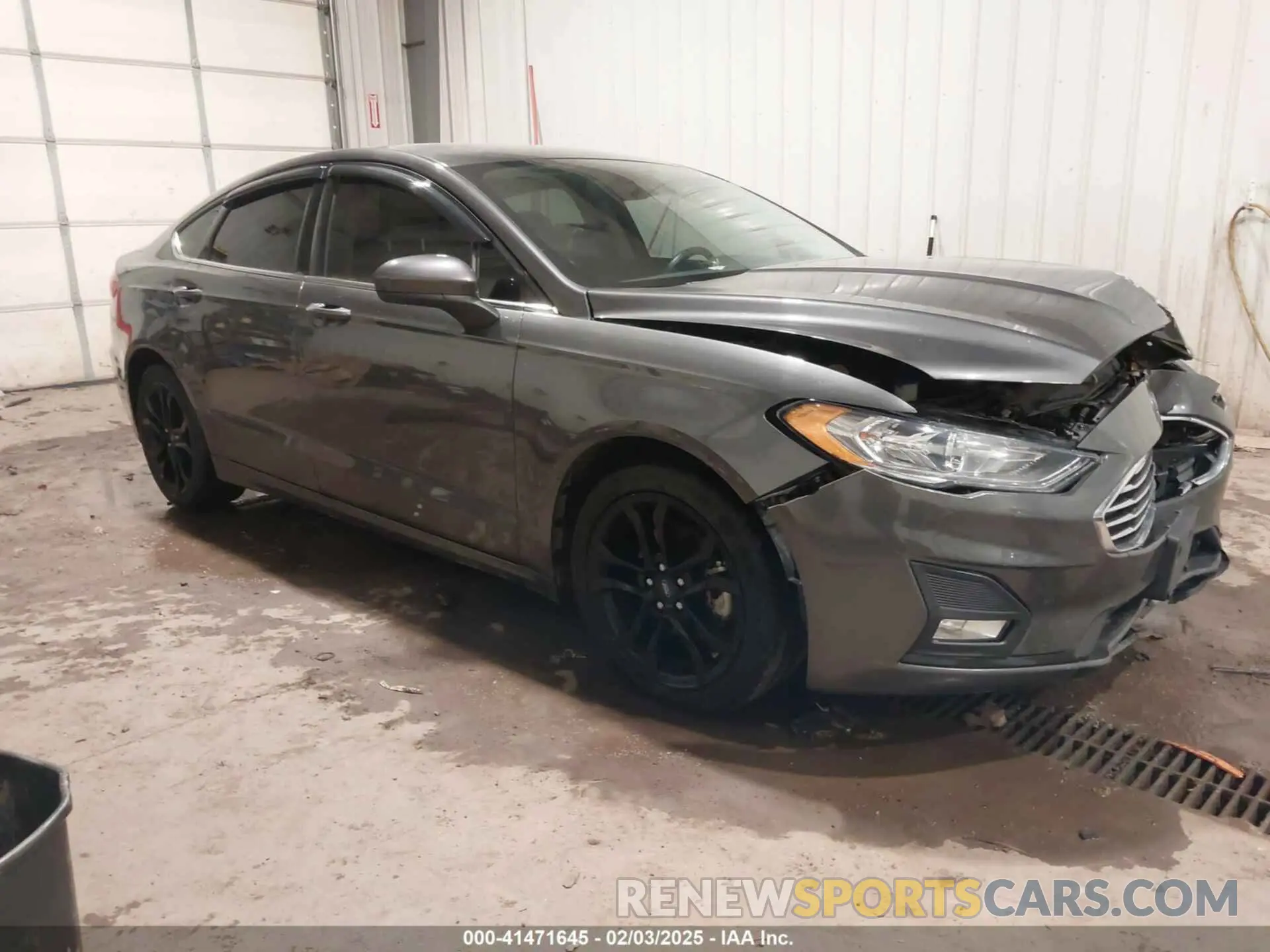 1 Photograph of a damaged car 3FA6P0HD9KR103813 FORD FUSION 2019