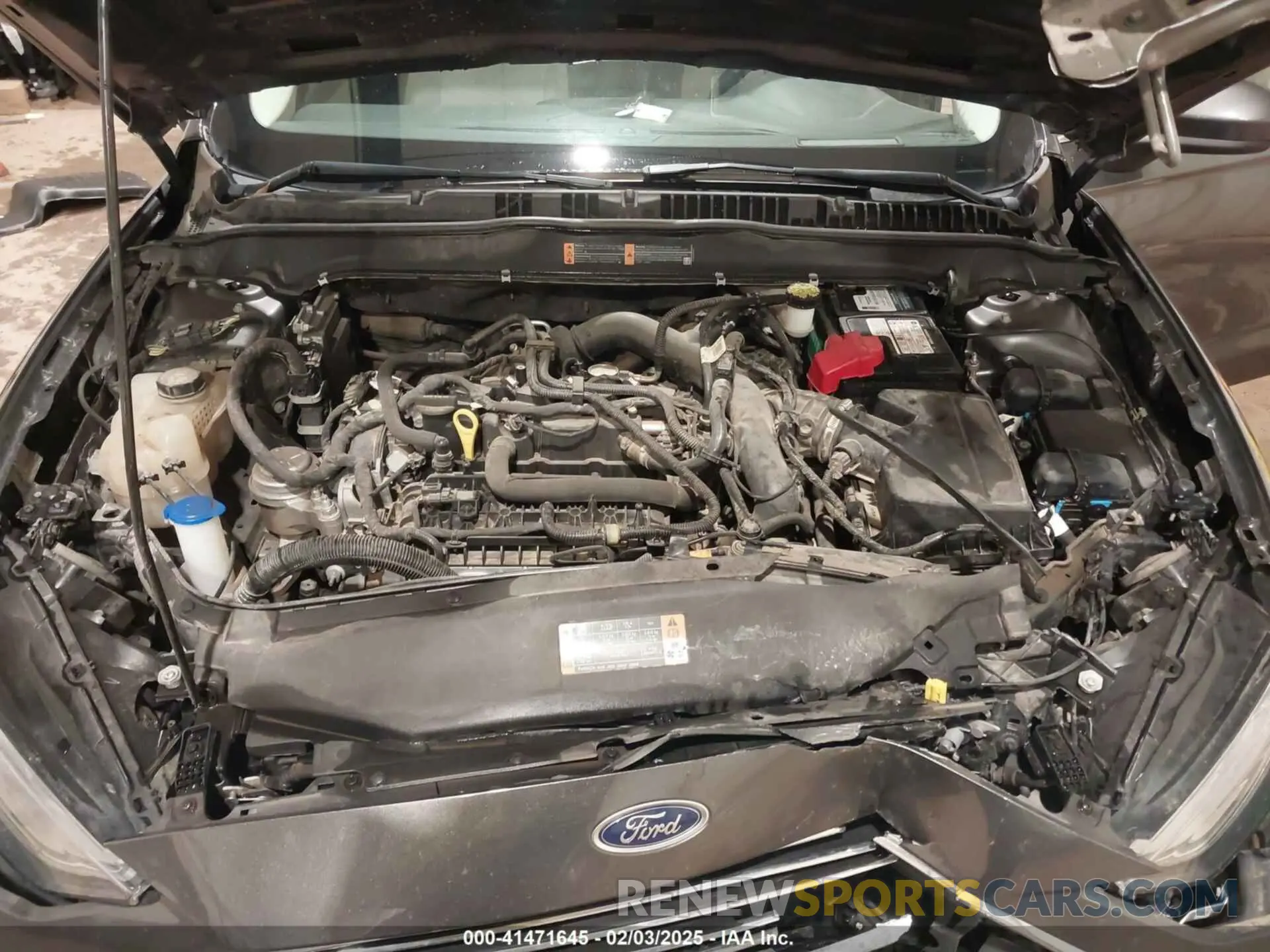 10 Photograph of a damaged car 3FA6P0HD9KR103813 FORD FUSION 2019