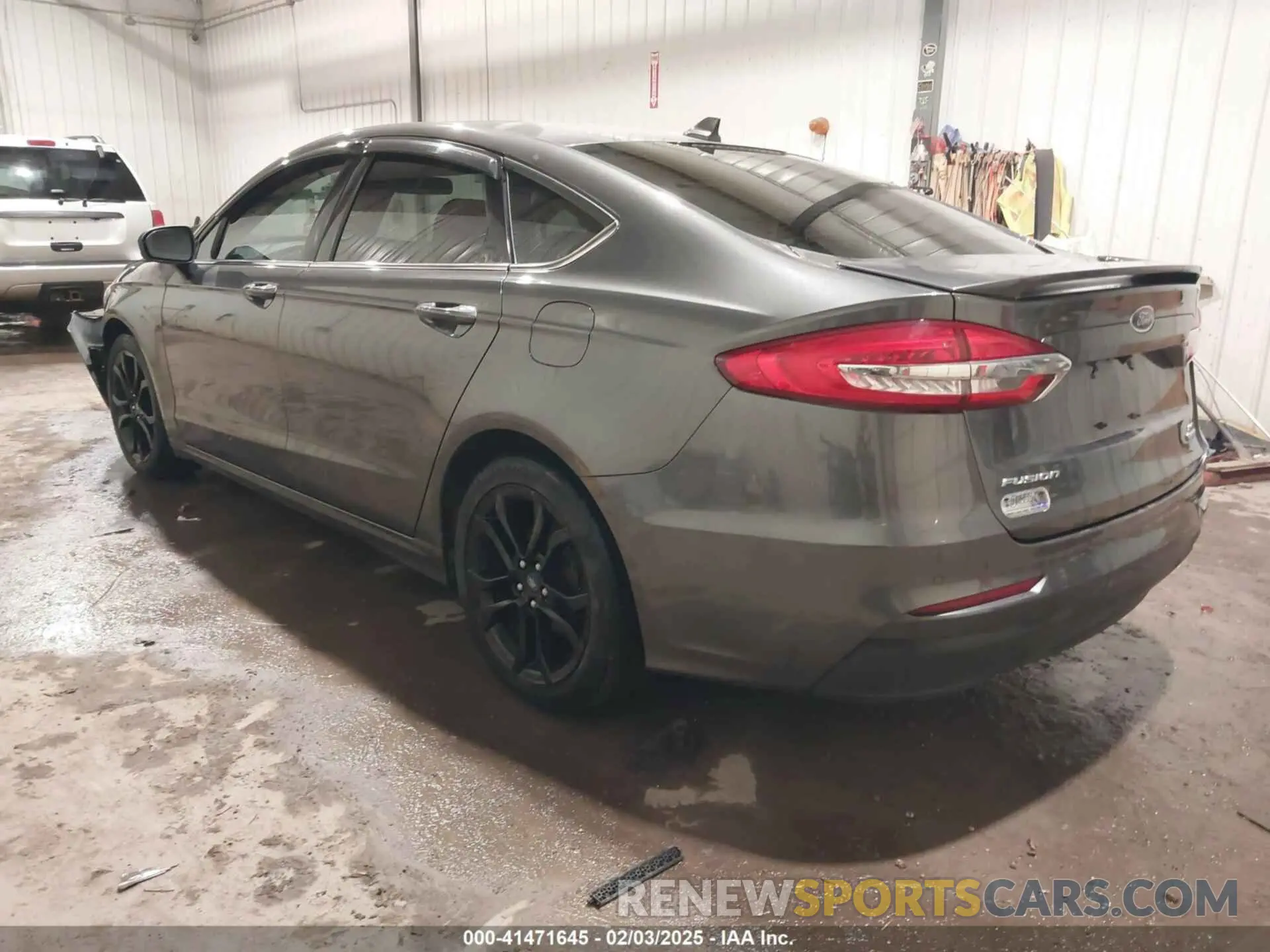 3 Photograph of a damaged car 3FA6P0HD9KR103813 FORD FUSION 2019