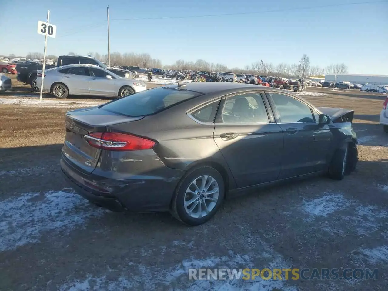 3 Photograph of a damaged car 3FA6P0HD9KR131188 FORD FUSION 2019
