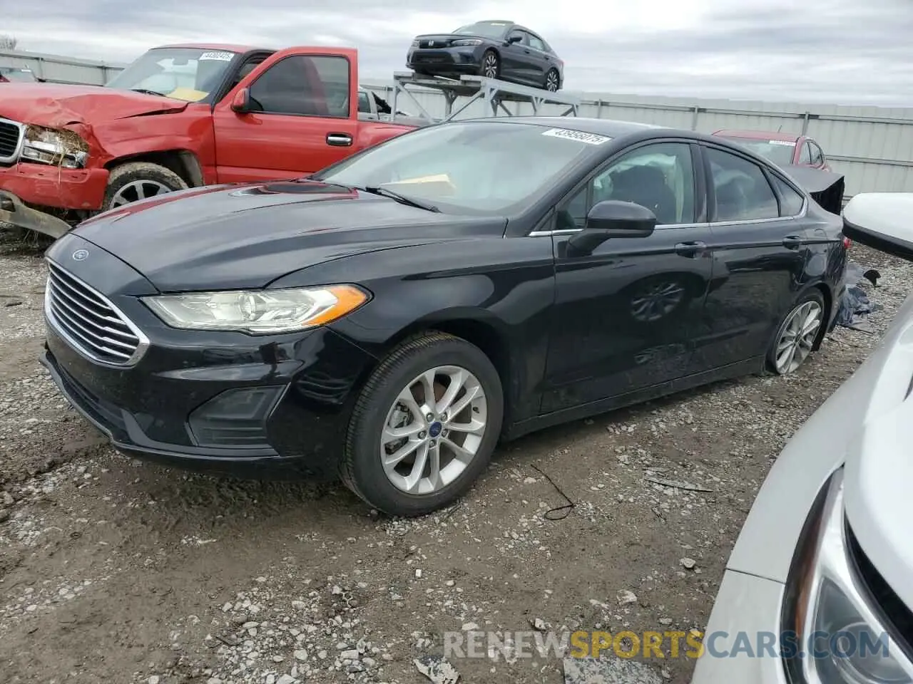 1 Photograph of a damaged car 3FA6P0HD9KR142918 FORD FUSION 2019