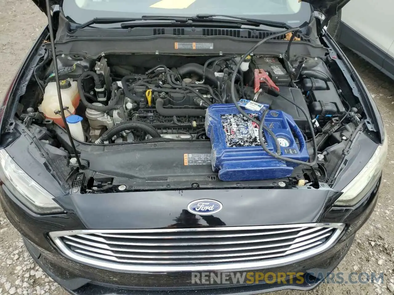 13 Photograph of a damaged car 3FA6P0HD9KR142918 FORD FUSION 2019