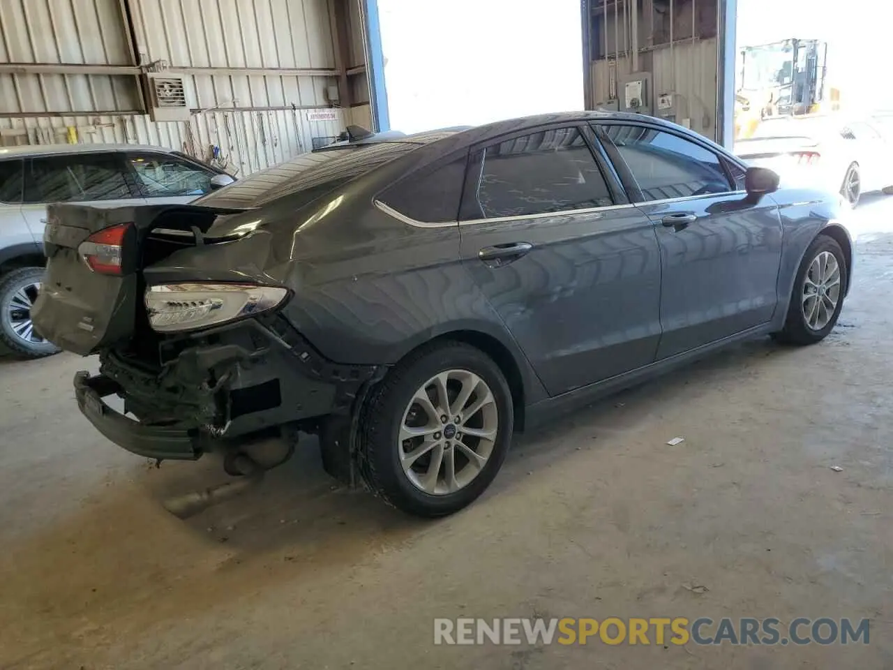 3 Photograph of a damaged car 3FA6P0HD9KR148217 FORD FUSION 2019