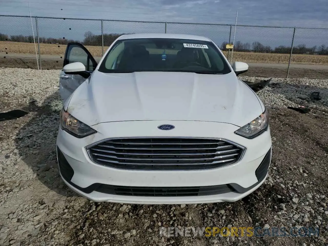 5 Photograph of a damaged car 3FA6P0HD9KR167284 FORD FUSION 2019