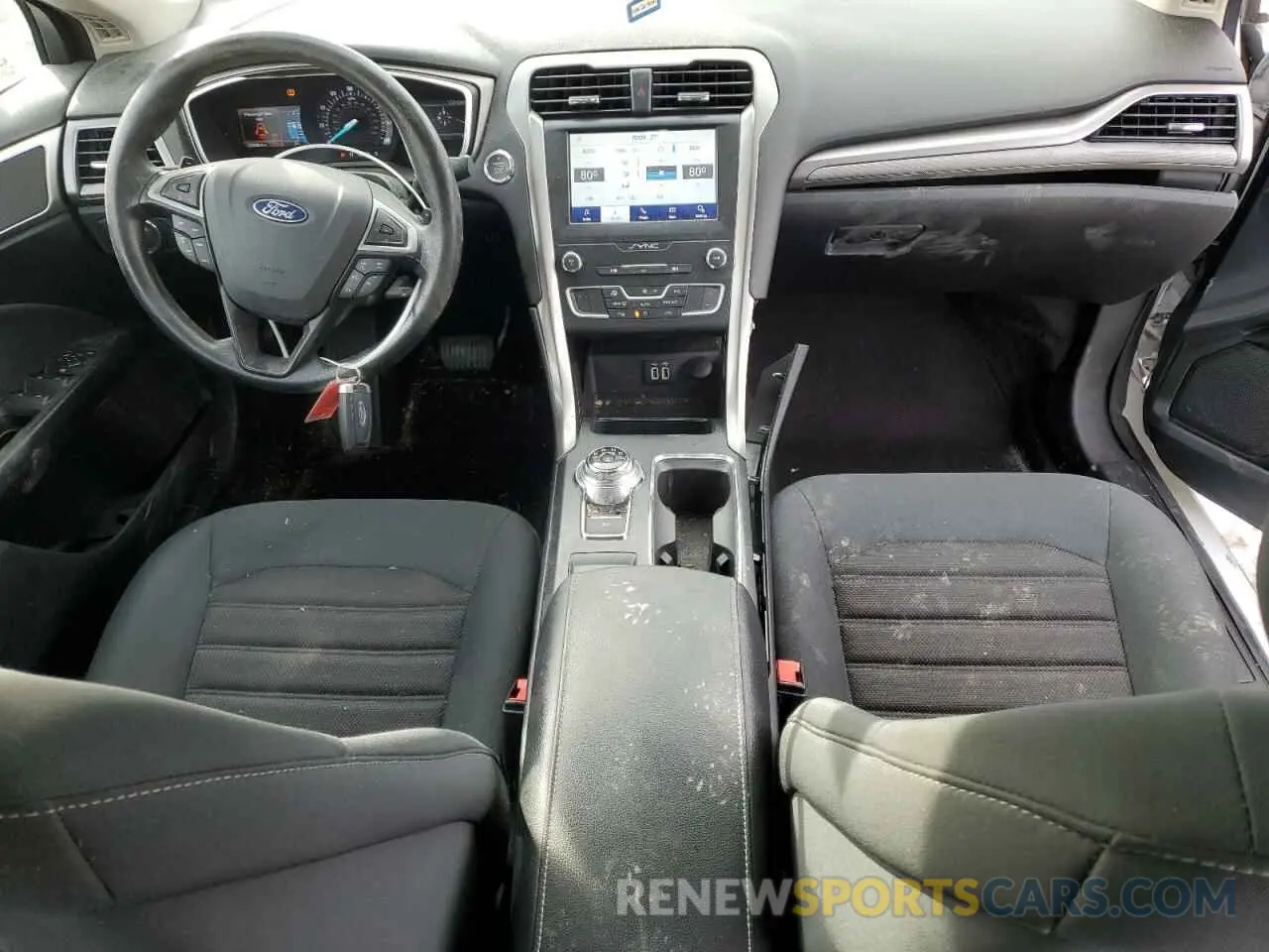 8 Photograph of a damaged car 3FA6P0HD9KR167284 FORD FUSION 2019