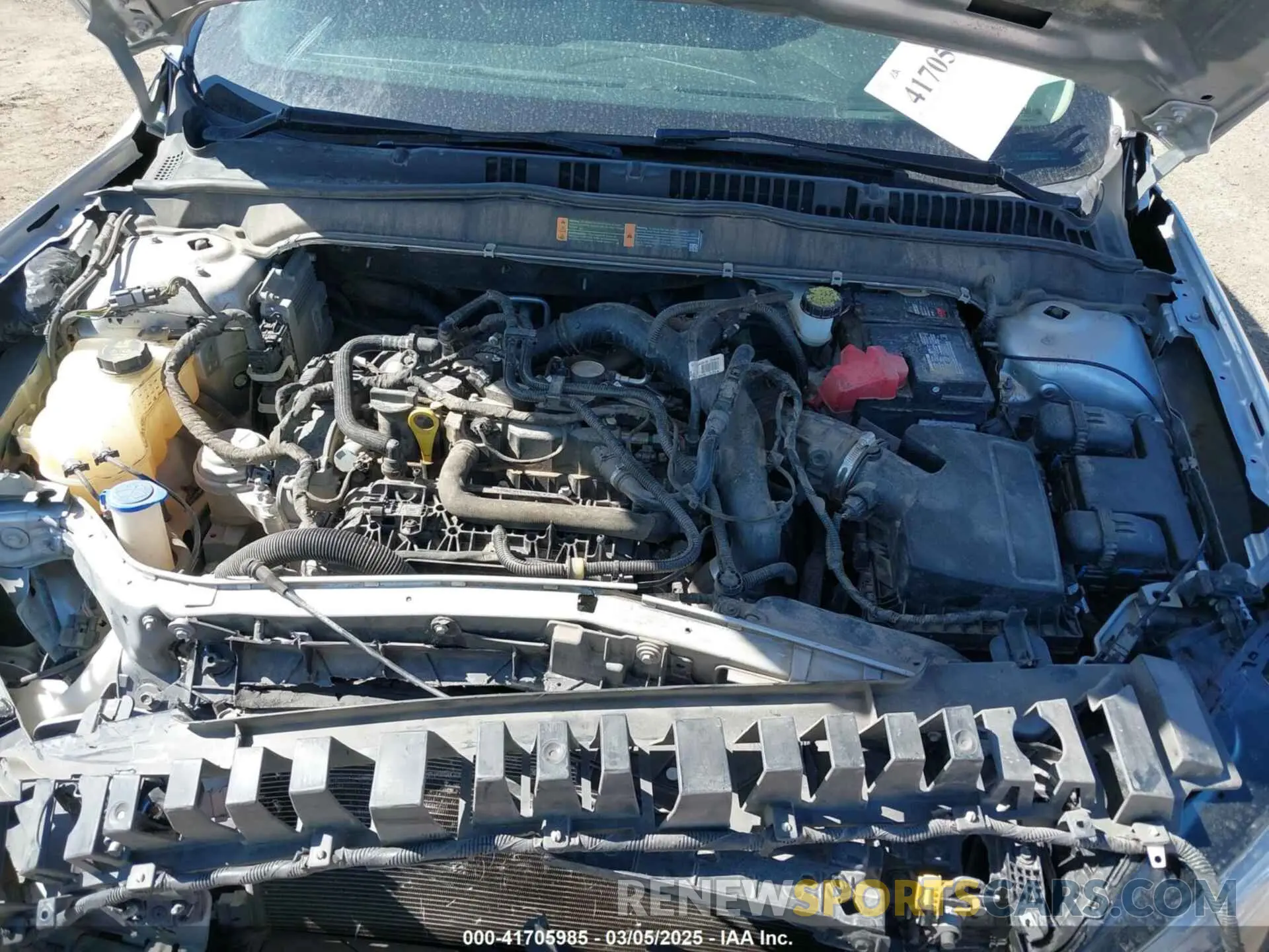 10 Photograph of a damaged car 3FA6P0HD9KR172372 FORD FUSION 2019