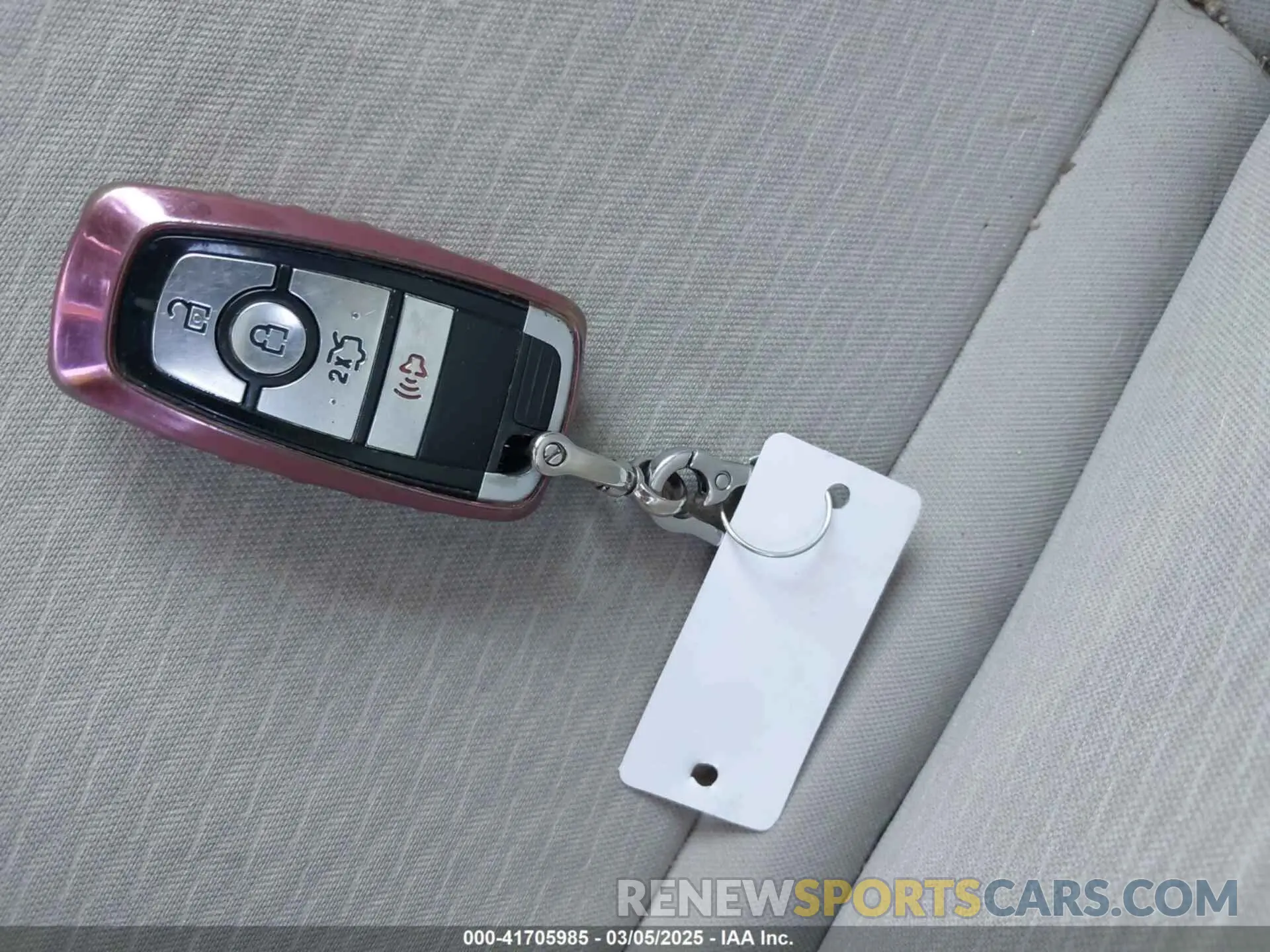 11 Photograph of a damaged car 3FA6P0HD9KR172372 FORD FUSION 2019