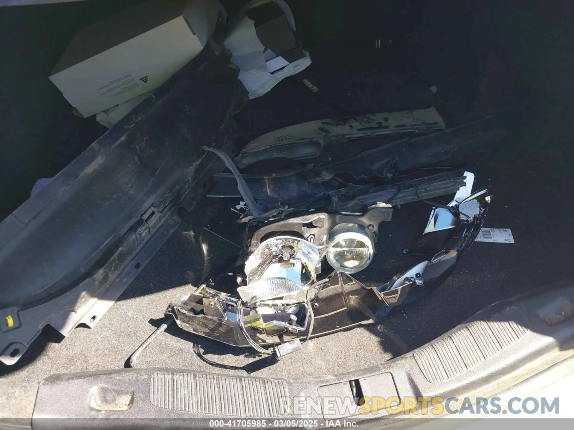 12 Photograph of a damaged car 3FA6P0HD9KR172372 FORD FUSION 2019