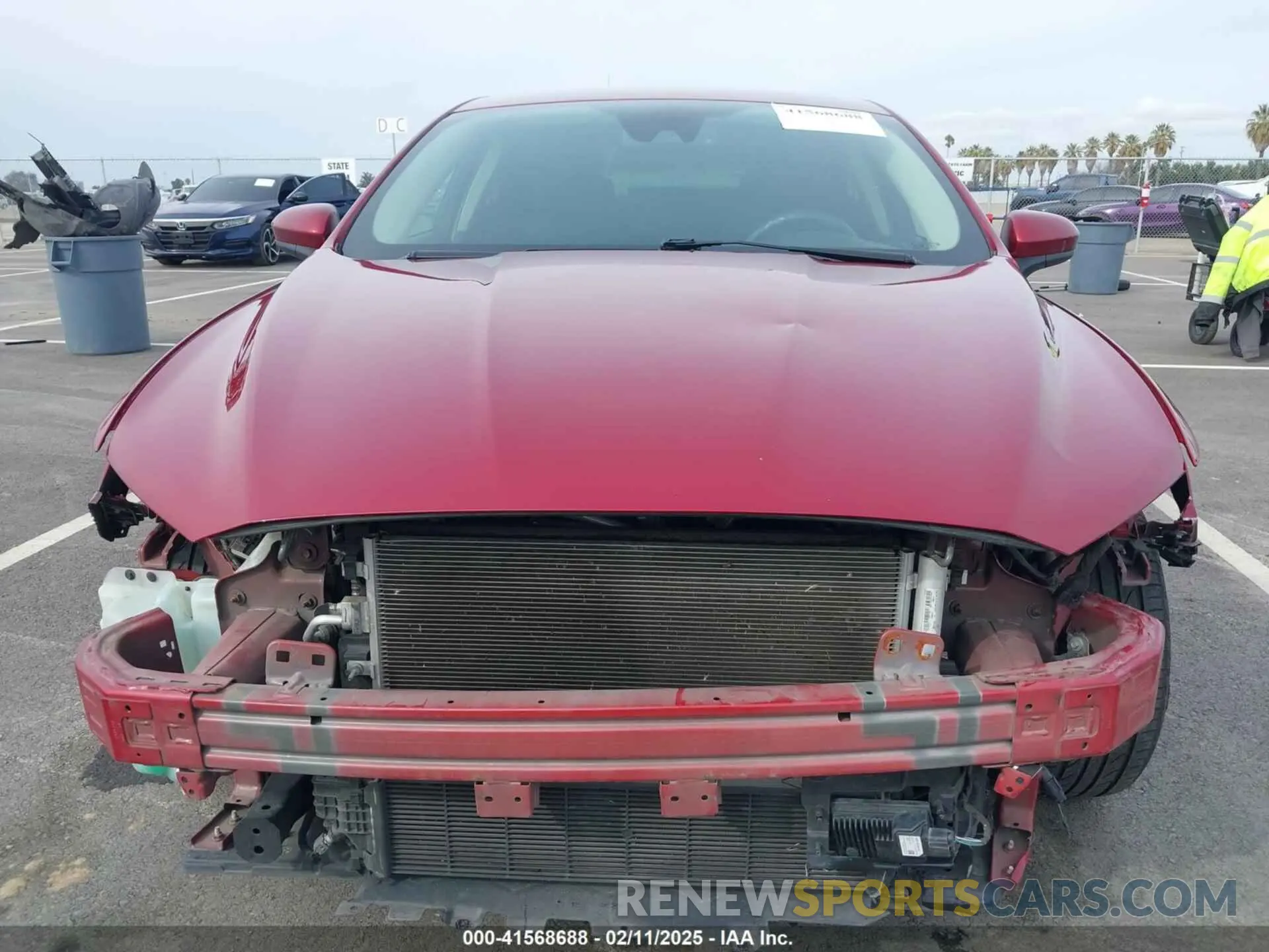 13 Photograph of a damaged car 3FA6P0HD9KR178673 FORD FUSION 2019