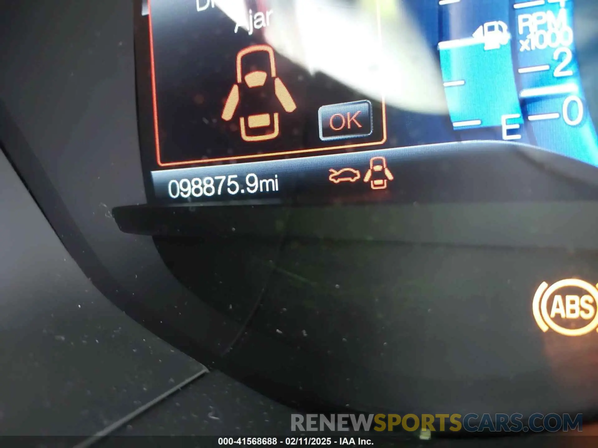 16 Photograph of a damaged car 3FA6P0HD9KR178673 FORD FUSION 2019