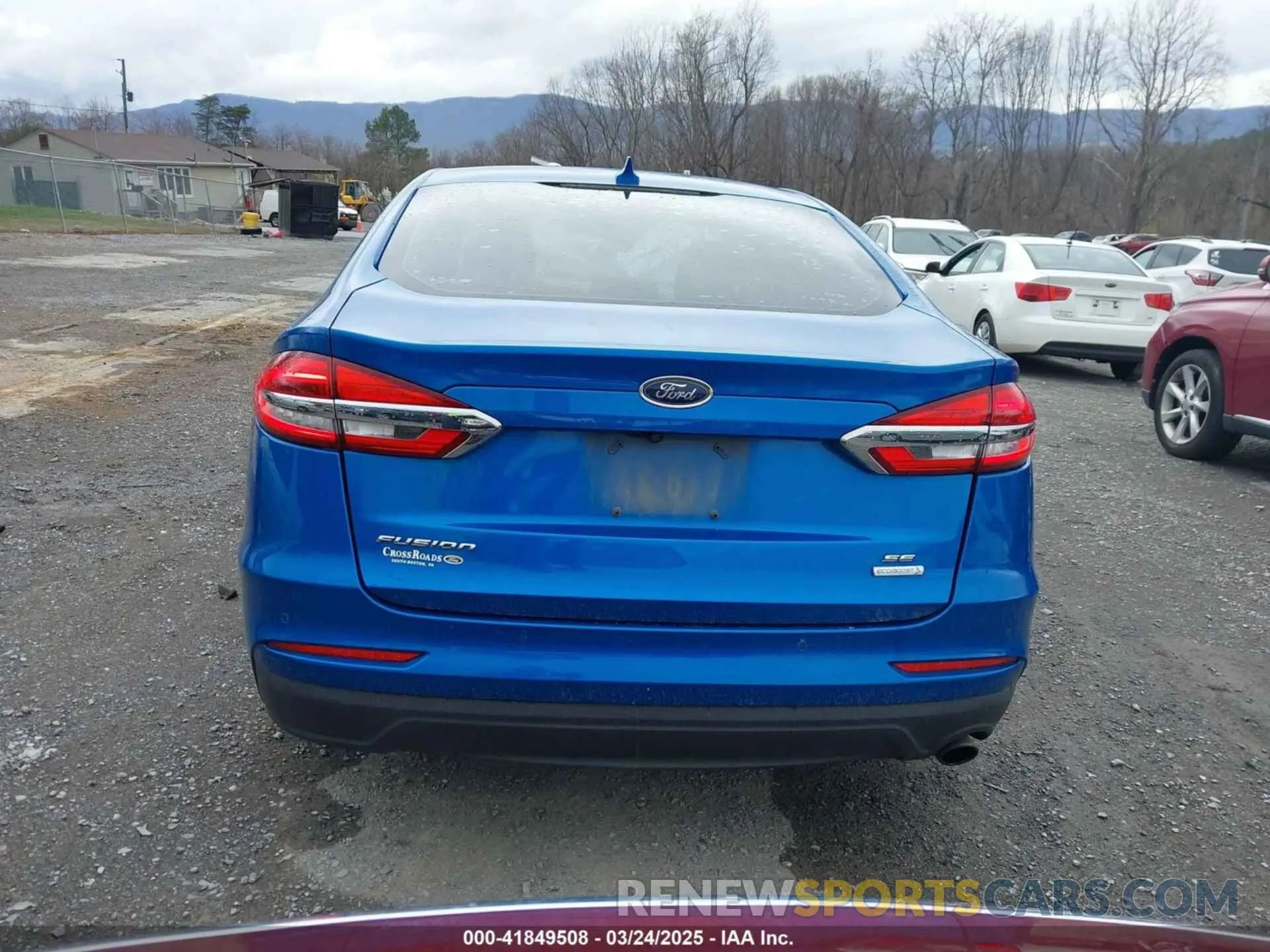 16 Photograph of a damaged car 3FA6P0HDXKR102508 FORD FUSION 2019