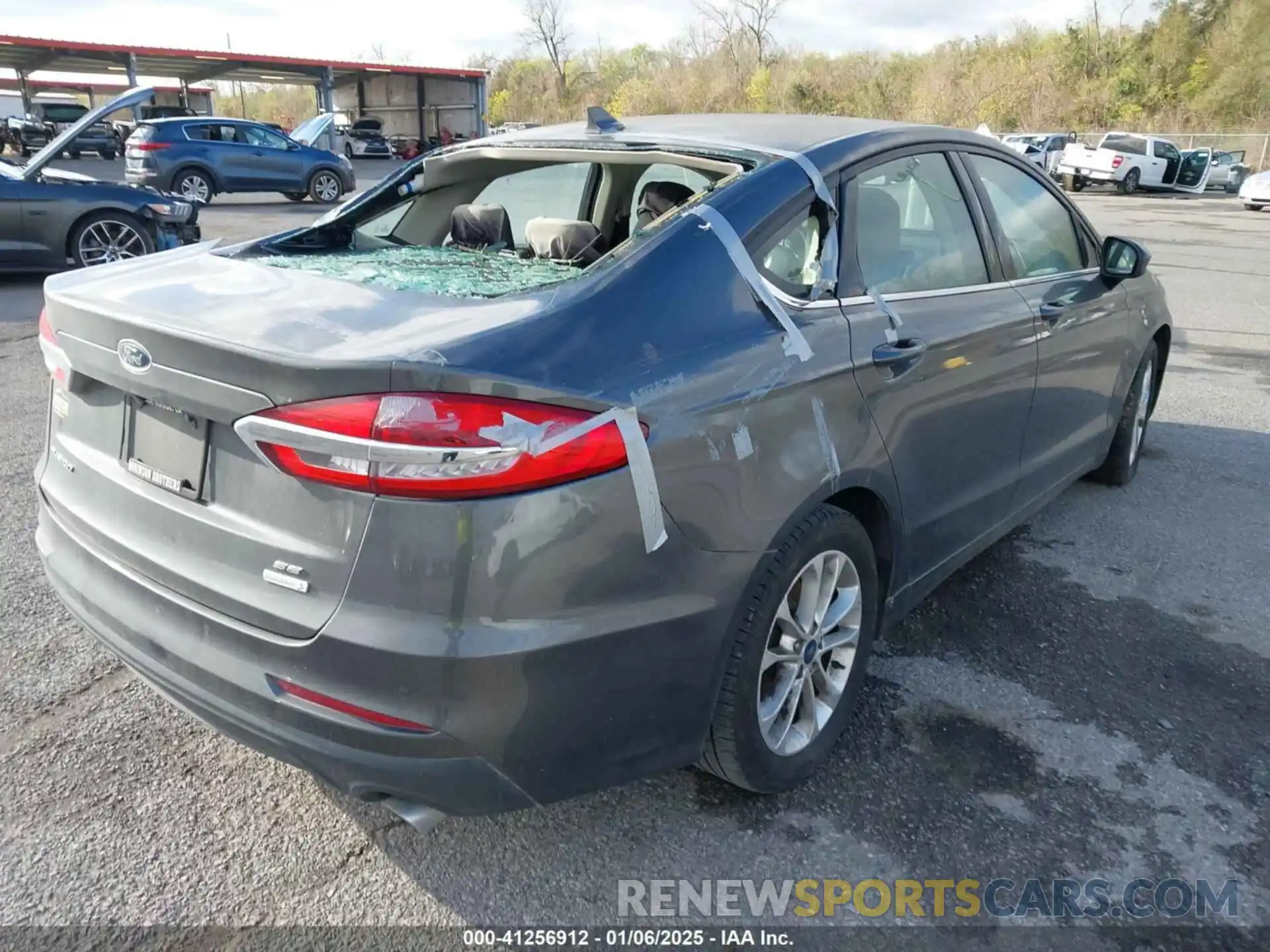 4 Photograph of a damaged car 3FA6P0HDXKR107837 FORD FUSION 2019