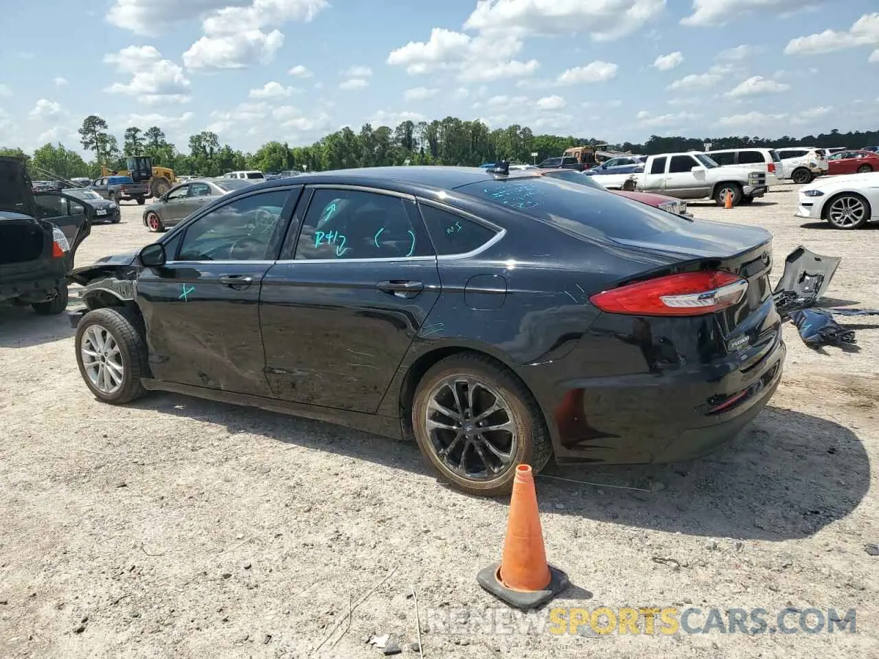 2 Photograph of a damaged car 3FA6P0HDXKR148209 FORD FUSION 2019