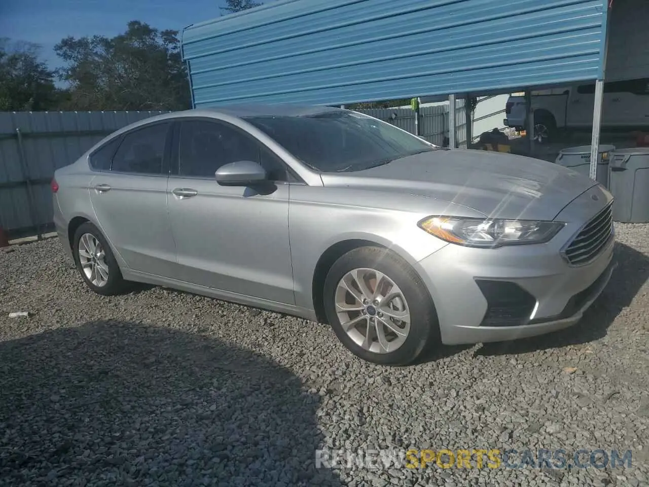 4 Photograph of a damaged car 3FA6P0HDXKR160103 FORD FUSION 2019