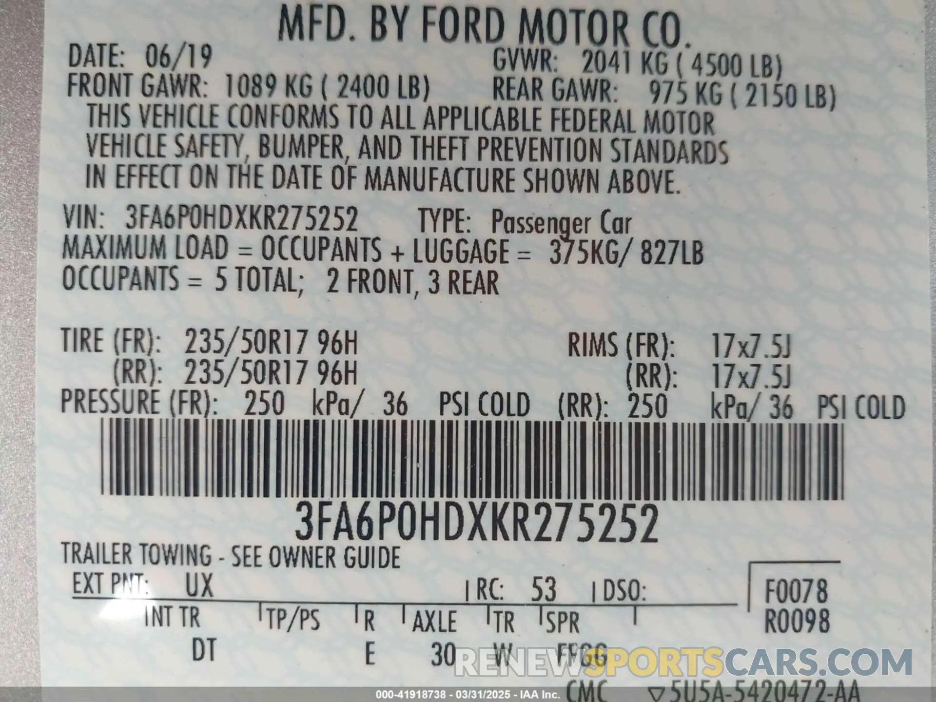 9 Photograph of a damaged car 3FA6P0HDXKR275252 FORD FUSION 2019