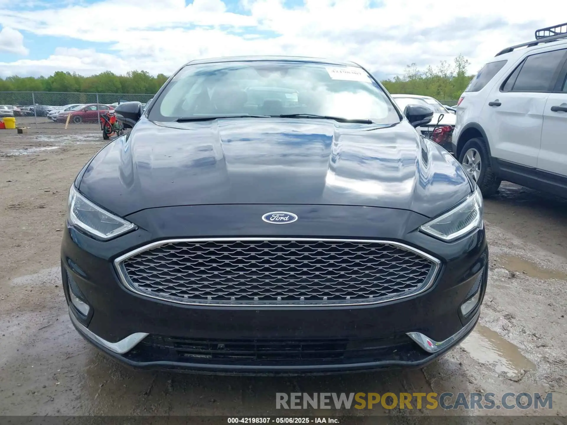 12 Photograph of a damaged car 3FA6P0K92KR248521 FORD FUSION 2019