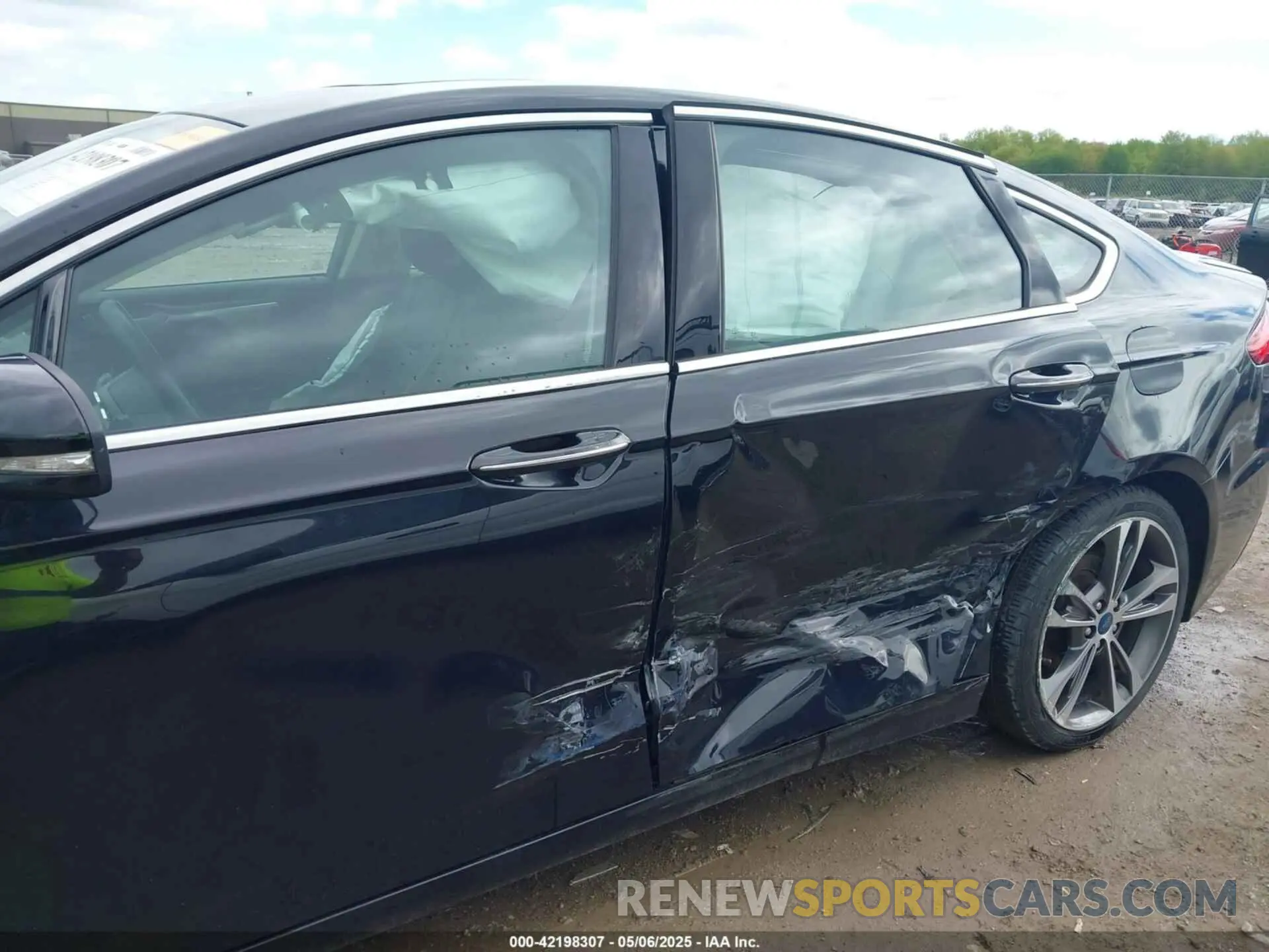 6 Photograph of a damaged car 3FA6P0K92KR248521 FORD FUSION 2019