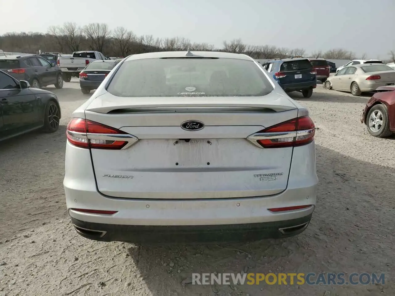 6 Photograph of a damaged car 3FA6P0K95KR270710 FORD FUSION 2019