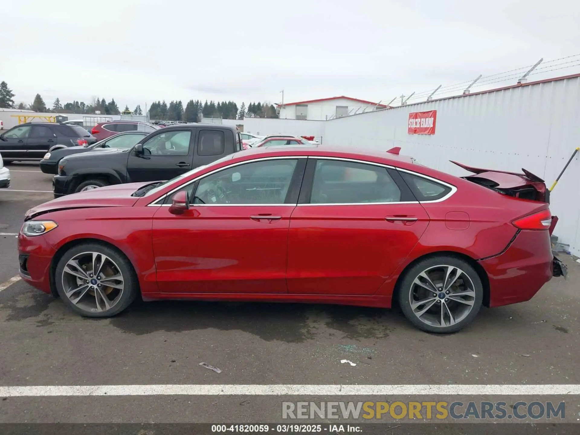 14 Photograph of a damaged car 3FA6P0K98KR179513 FORD FUSION 2019
