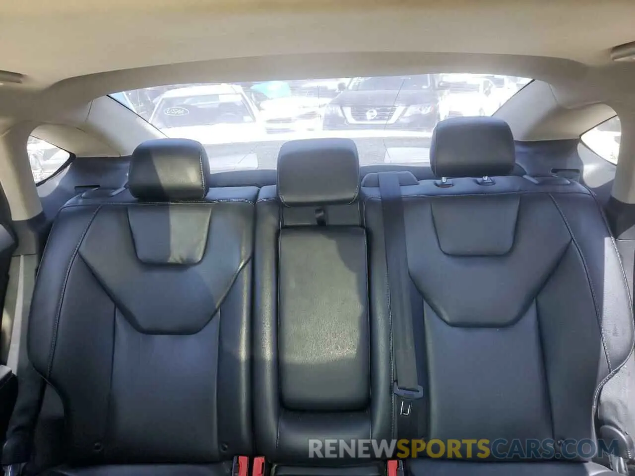 10 Photograph of a damaged car 3FA6P0K98KR233733 FORD FUSION 2019