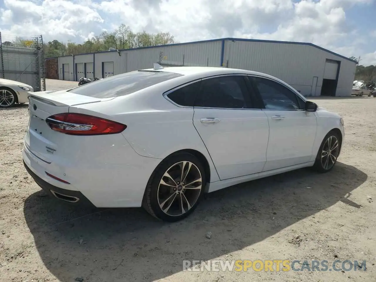 3 Photograph of a damaged car 3FA6P0K98KR233733 FORD FUSION 2019
