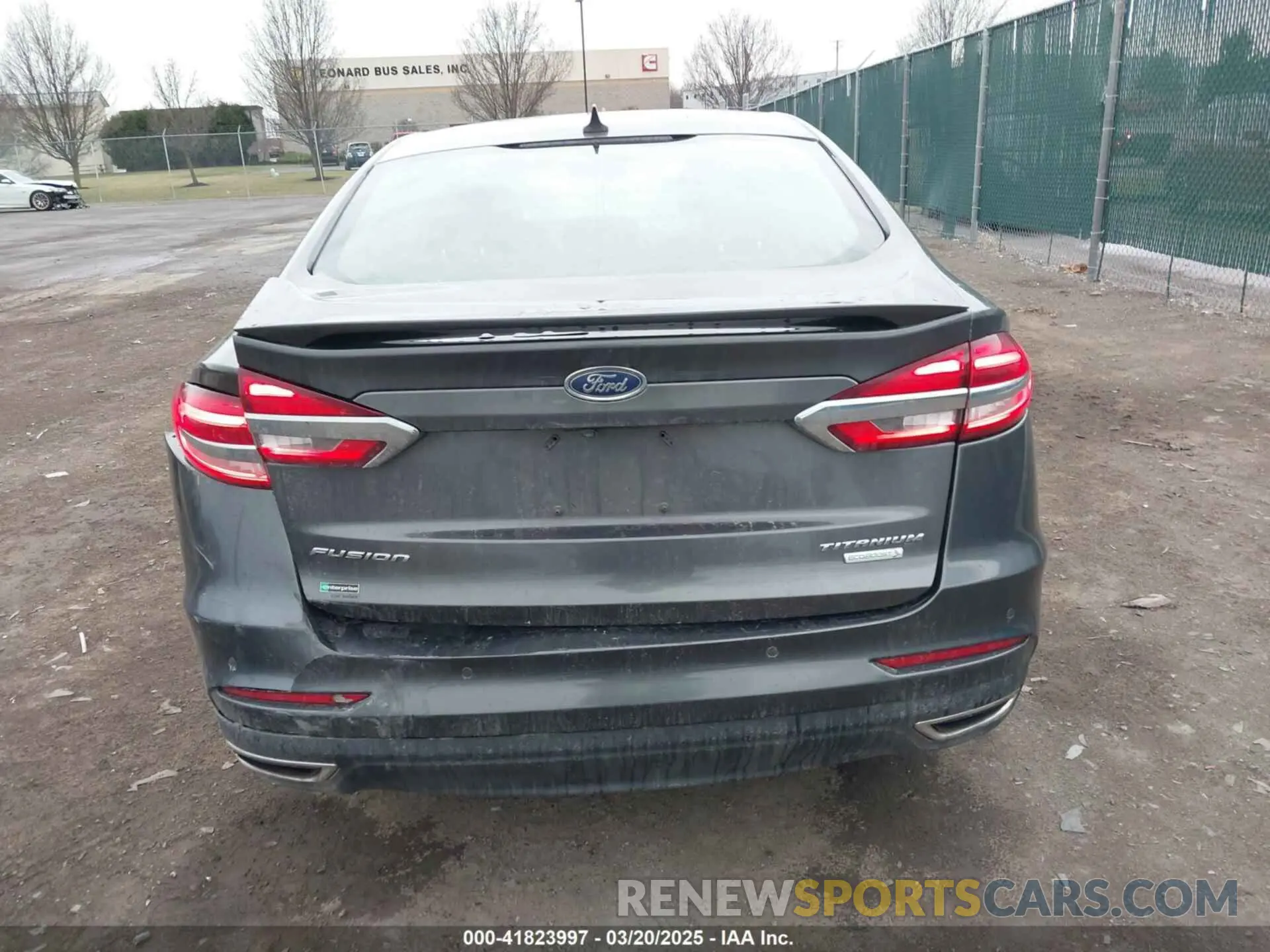16 Photograph of a damaged car 3FA6P0K9XKR259556 FORD FUSION 2019