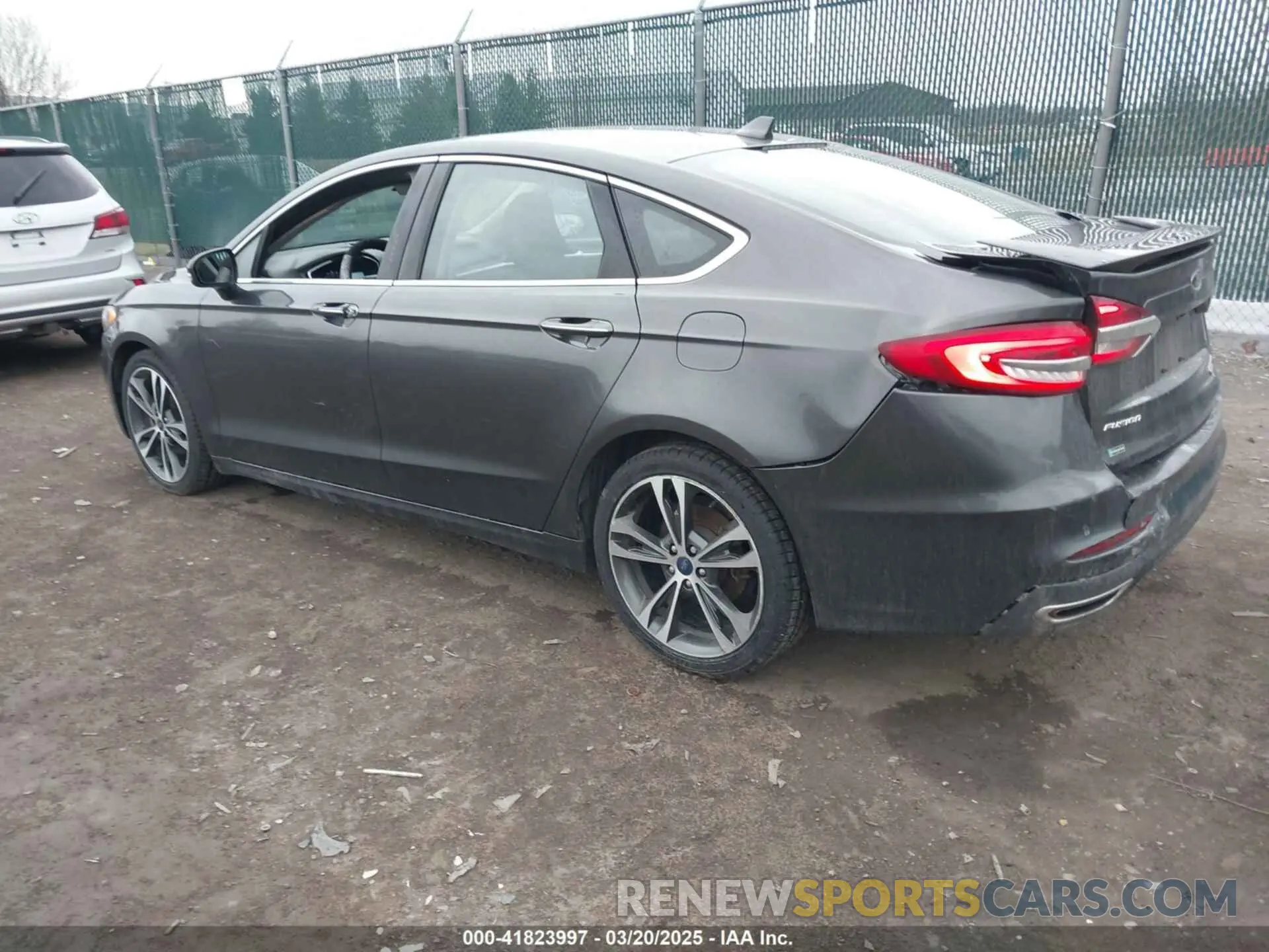 3 Photograph of a damaged car 3FA6P0K9XKR259556 FORD FUSION 2019