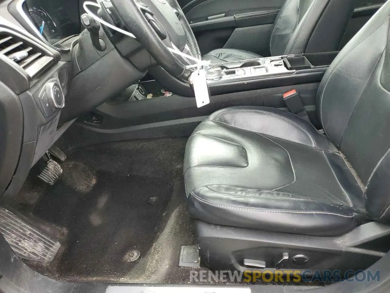 7 Photograph of a damaged car 3FA6P0K9XKR269374 FORD FUSION 2019