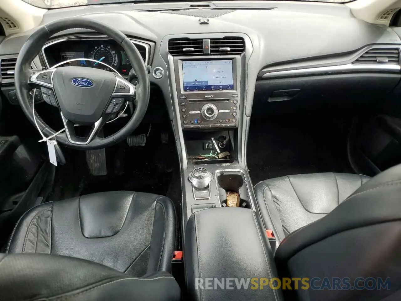 8 Photograph of a damaged car 3FA6P0K9XKR269374 FORD FUSION 2019
