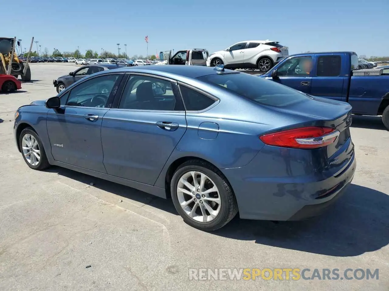 2 Photograph of a damaged car 3FA6P0LU0KR108860 FORD FUSION 2019