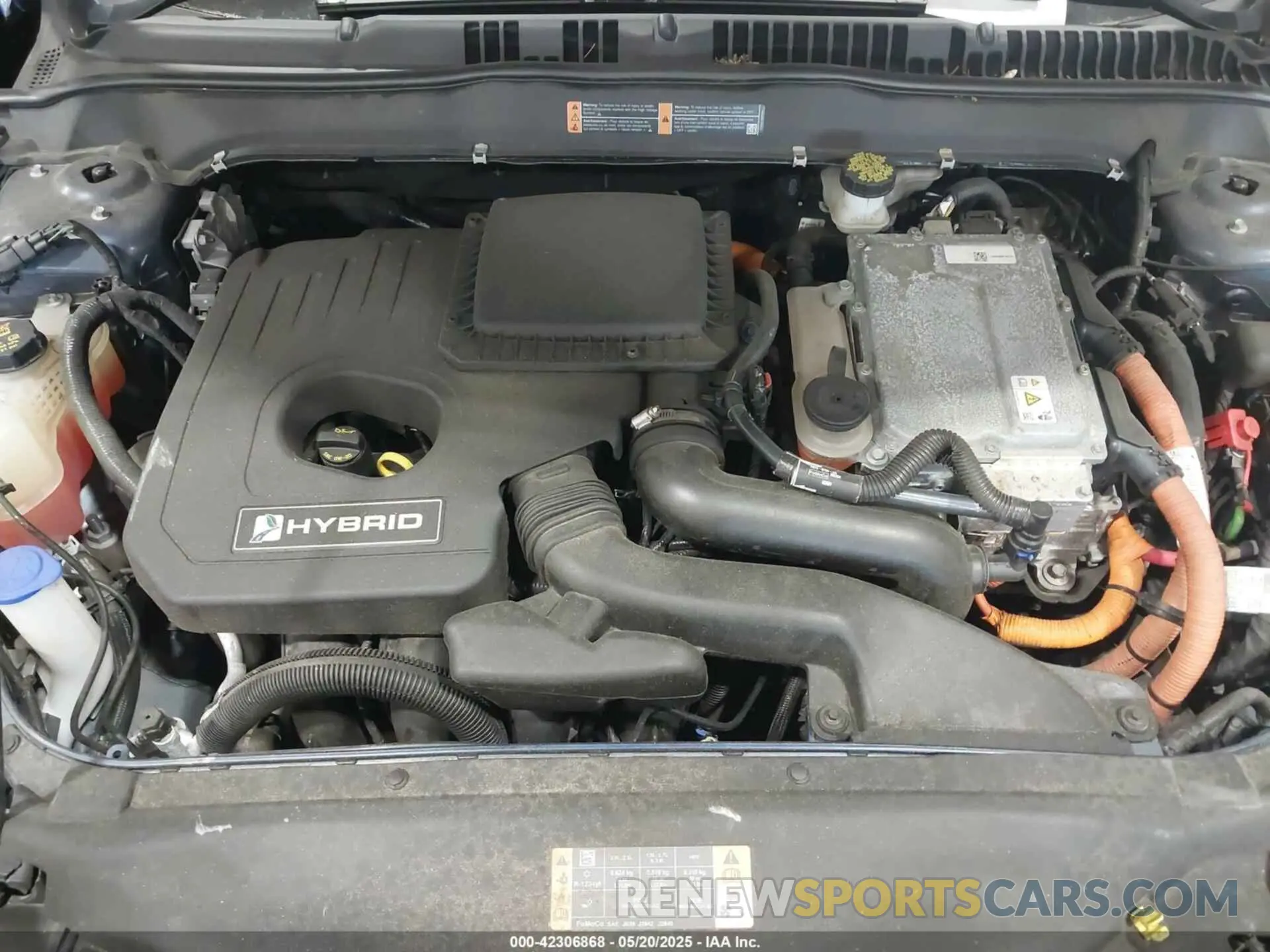 10 Photograph of a damaged car 3FA6P0LU0KR146217 FORD FUSION 2019