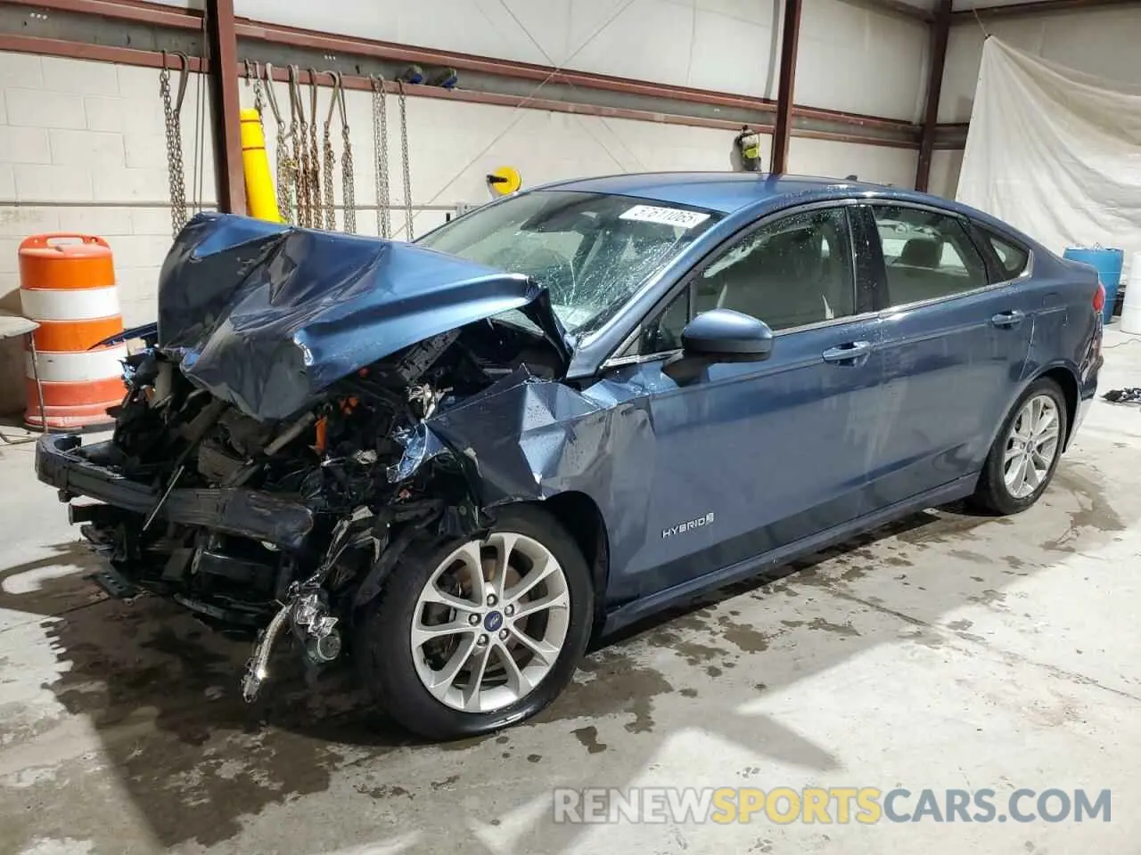 1 Photograph of a damaged car 3FA6P0LU0KR266776 FORD FUSION 2019