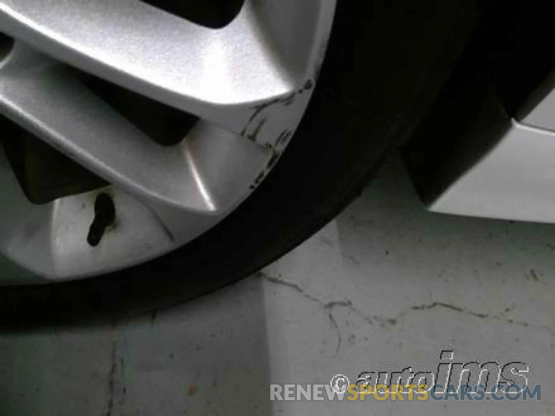 5 Photograph of a damaged car 3FA6P0LU0KR277678 FORD FUSION 2019