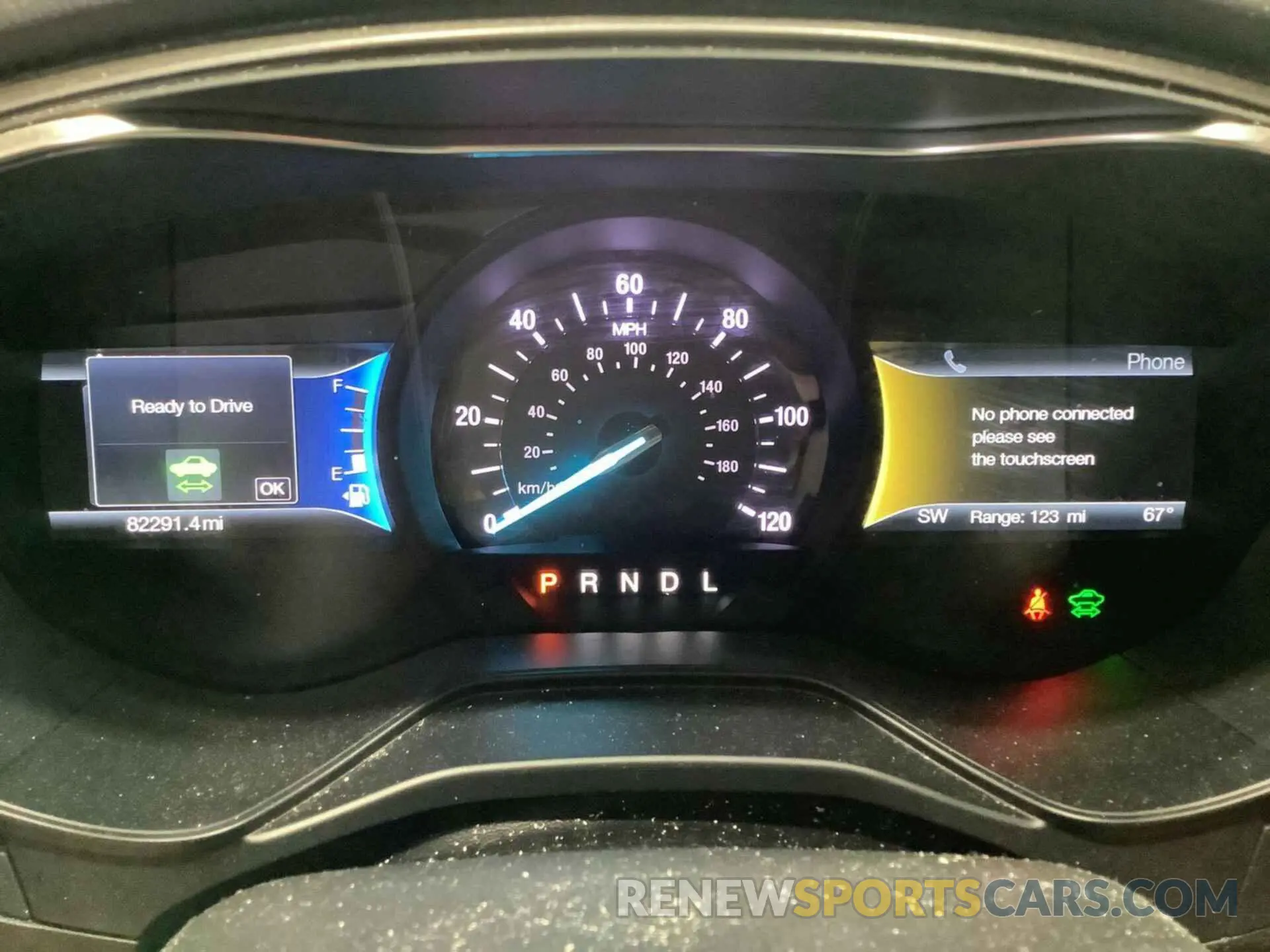 12 Photograph of a damaged car 3FA6P0LU0KR285585 FORD FUSION 2019