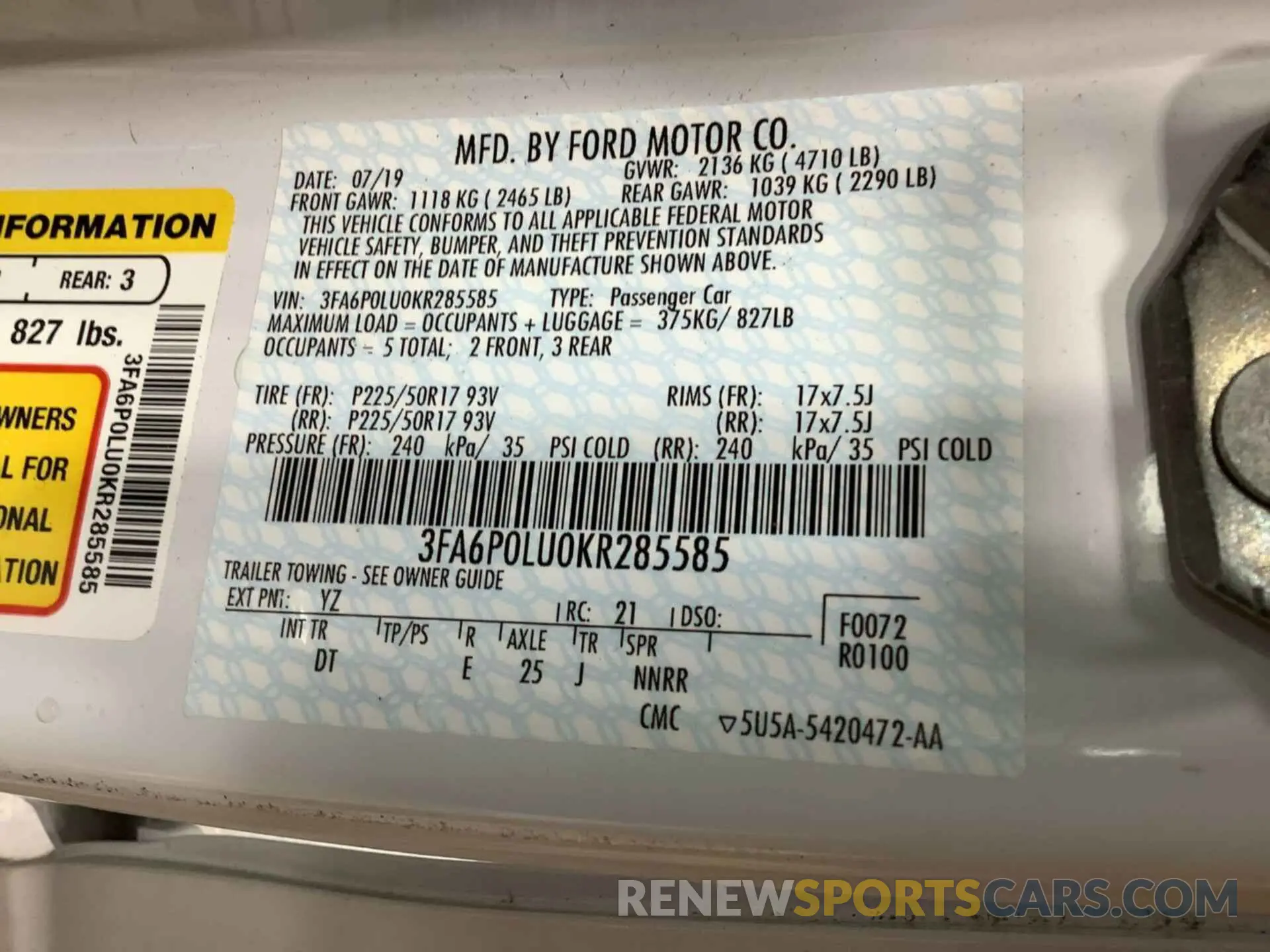21 Photograph of a damaged car 3FA6P0LU0KR285585 FORD FUSION 2019
