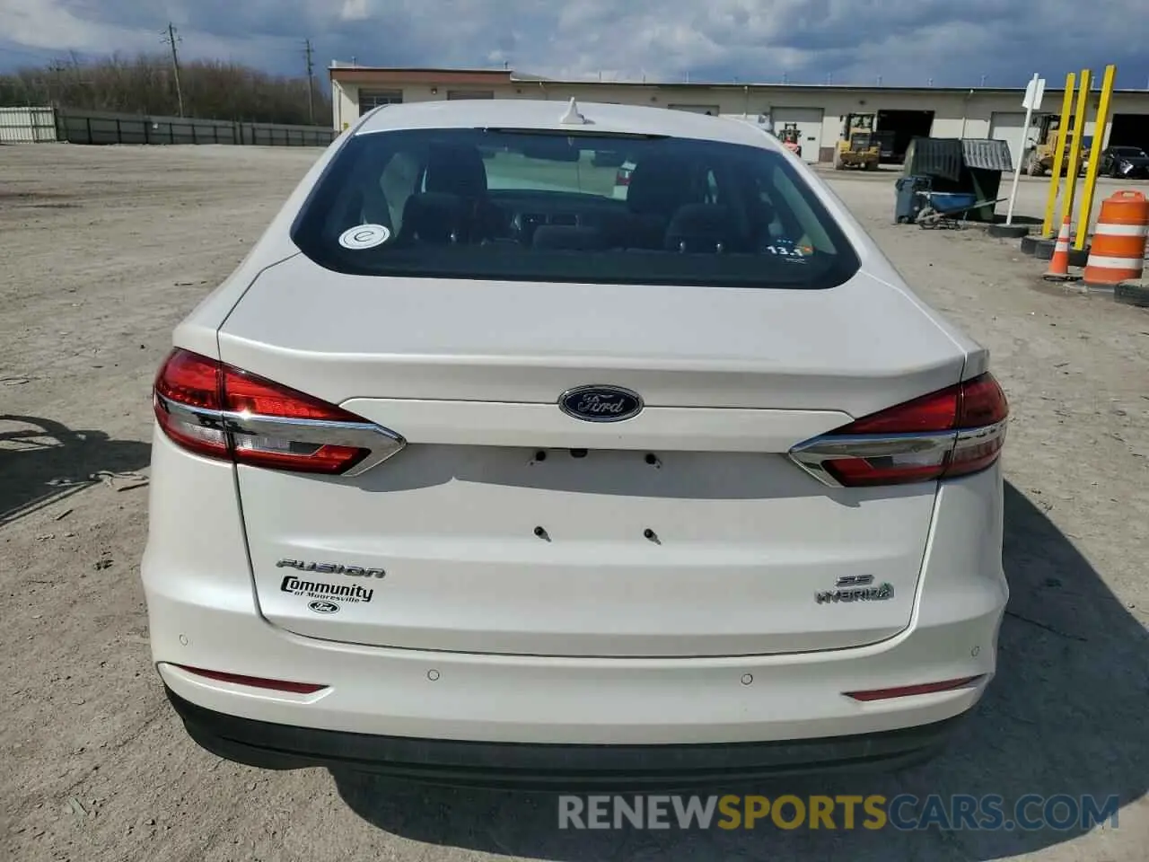 6 Photograph of a damaged car 3FA6P0LU1KR169151 FORD FUSION 2019
