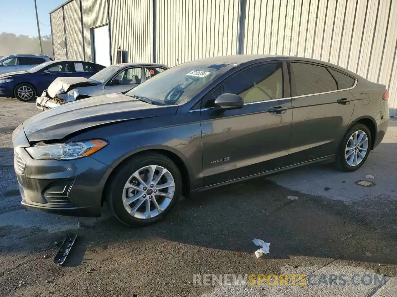 1 Photograph of a damaged car 3FA6P0LU1KR188623 FORD FUSION 2019