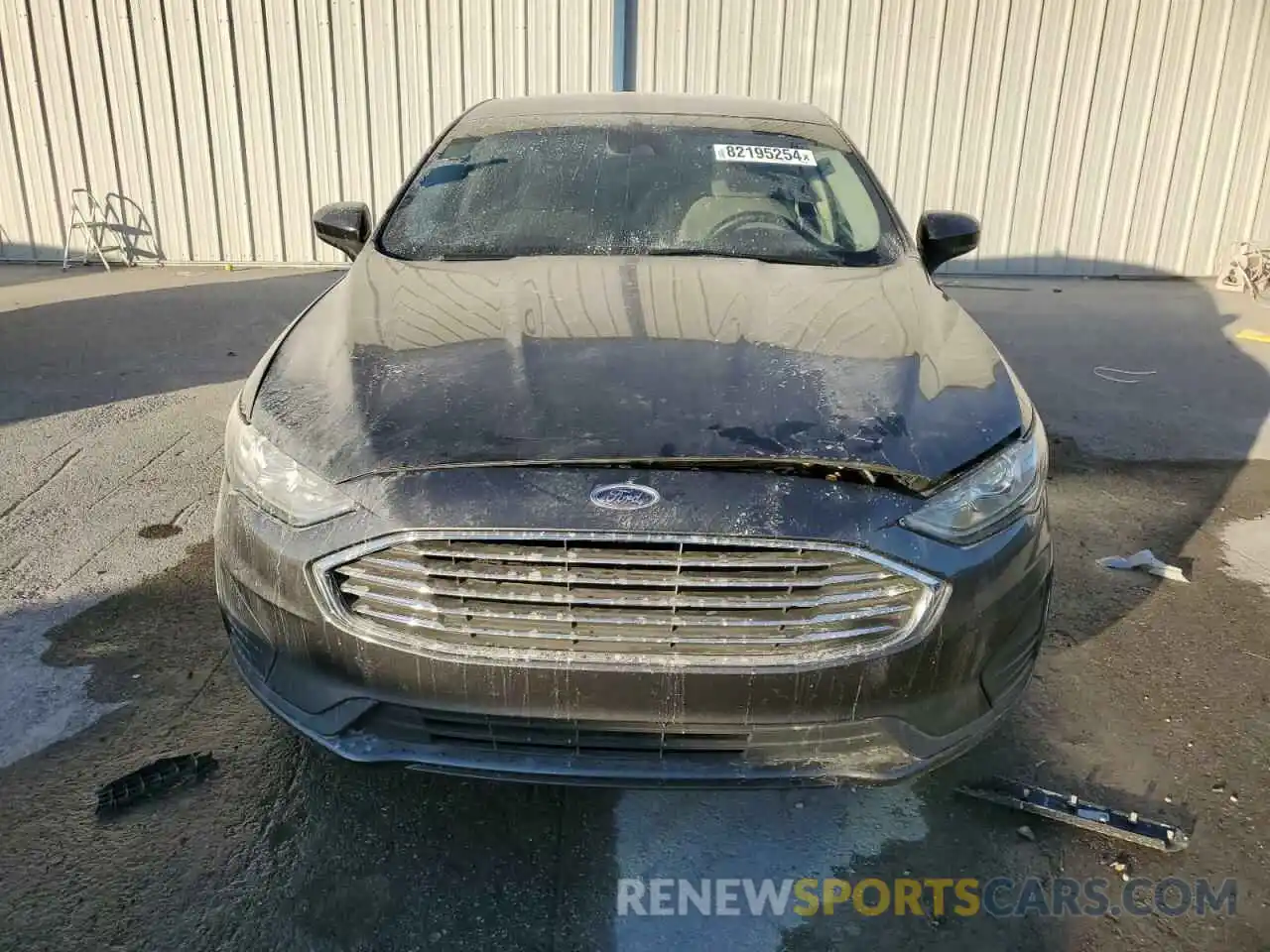 5 Photograph of a damaged car 3FA6P0LU1KR188623 FORD FUSION 2019