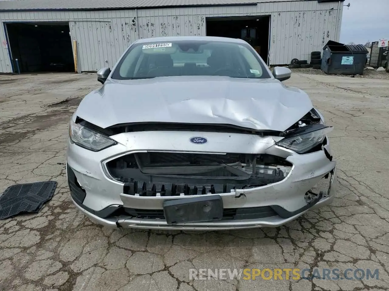 5 Photograph of a damaged car 3FA6P0LU1KR242759 FORD FUSION 2019