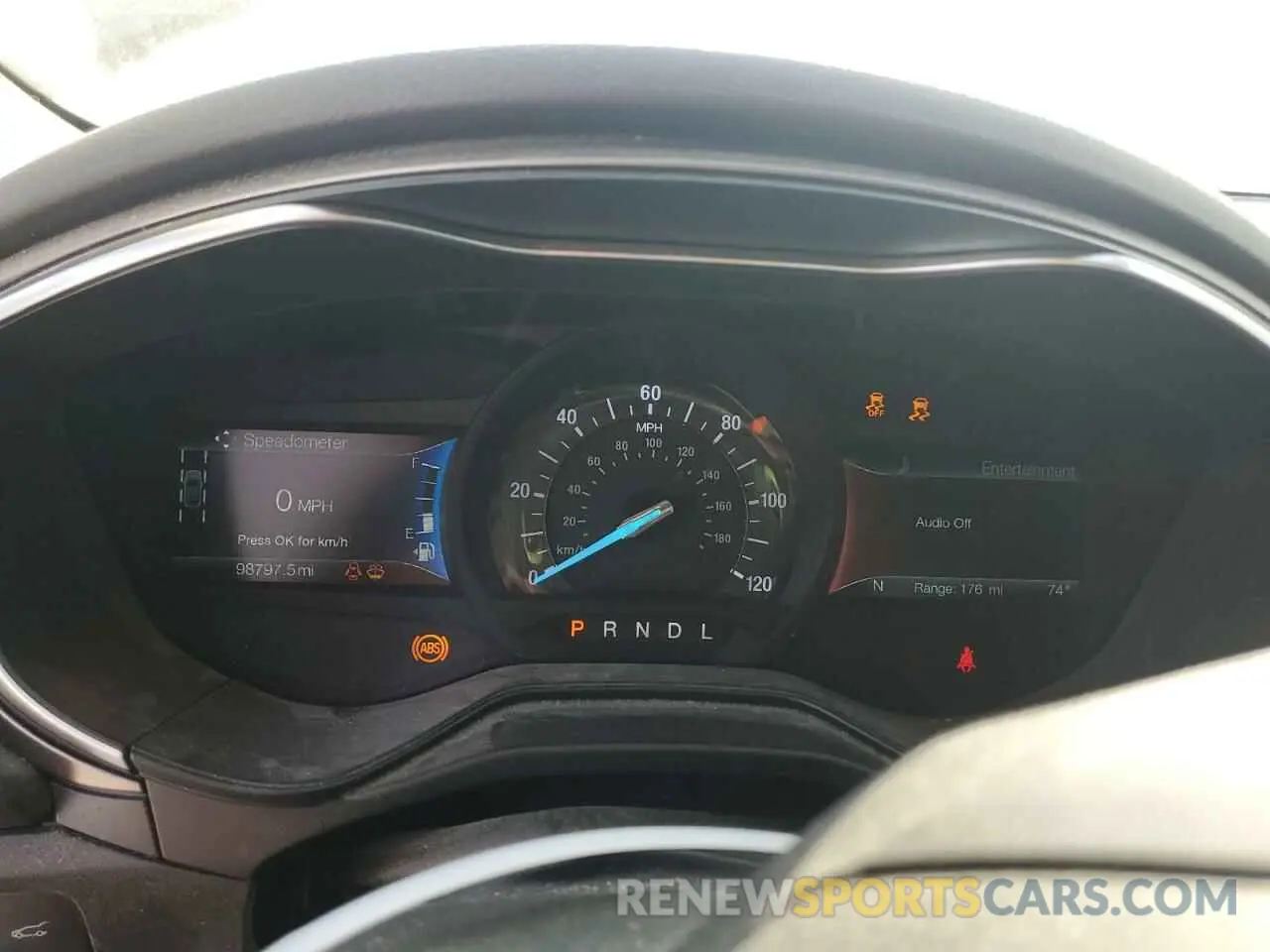 9 Photograph of a damaged car 3FA6P0LU1KR261795 FORD FUSION 2019