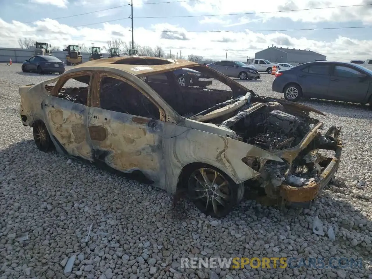 4 Photograph of a damaged car 3FA6P0LU2KR117253 FORD FUSION 2019