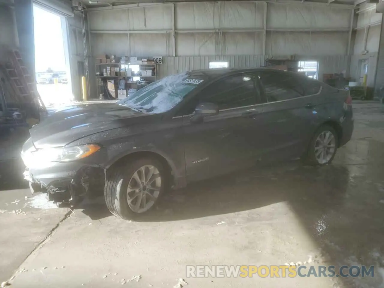 1 Photograph of a damaged car 3FA6P0LU2KR119567 FORD FUSION 2019