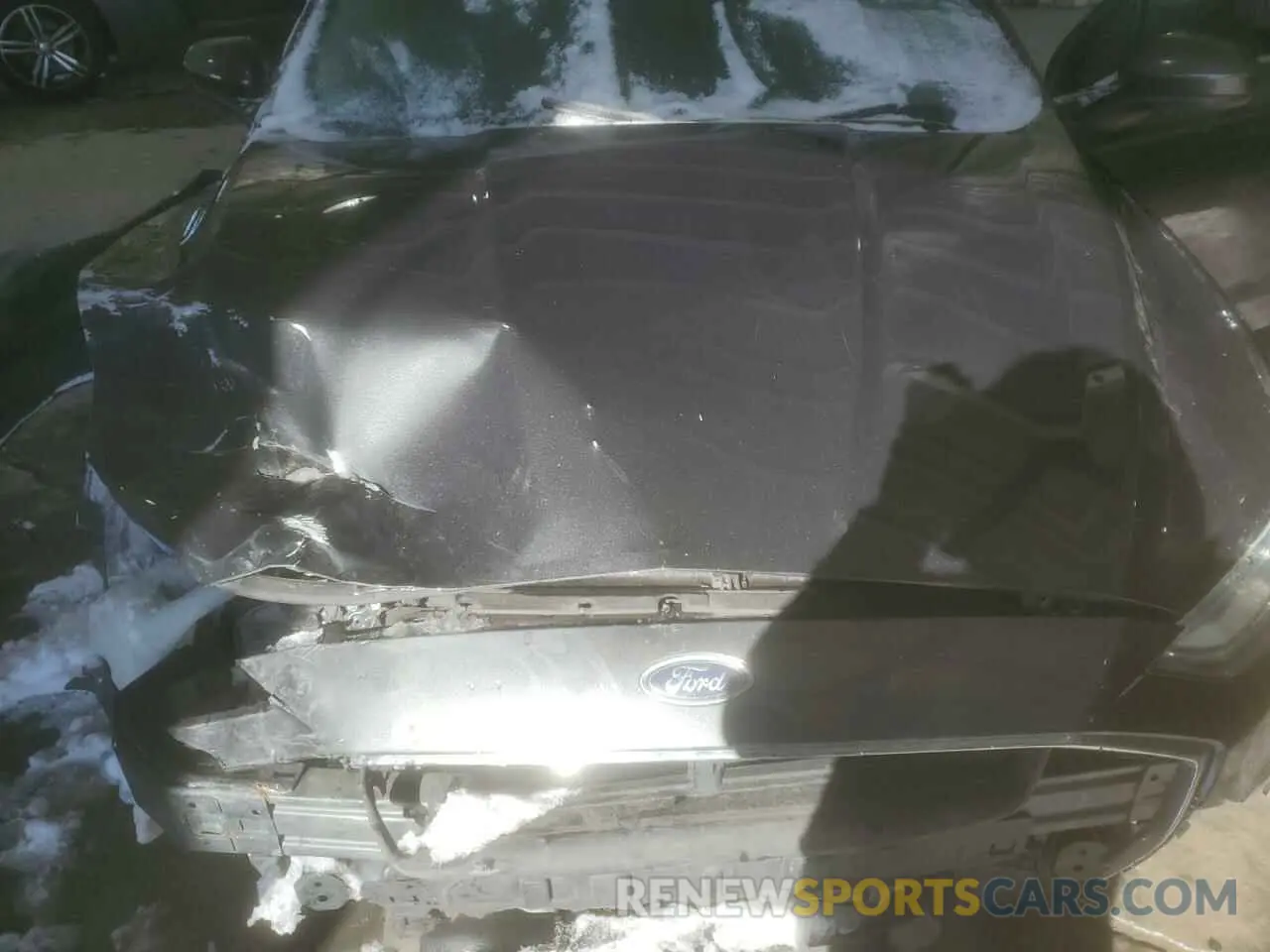 12 Photograph of a damaged car 3FA6P0LU2KR119567 FORD FUSION 2019