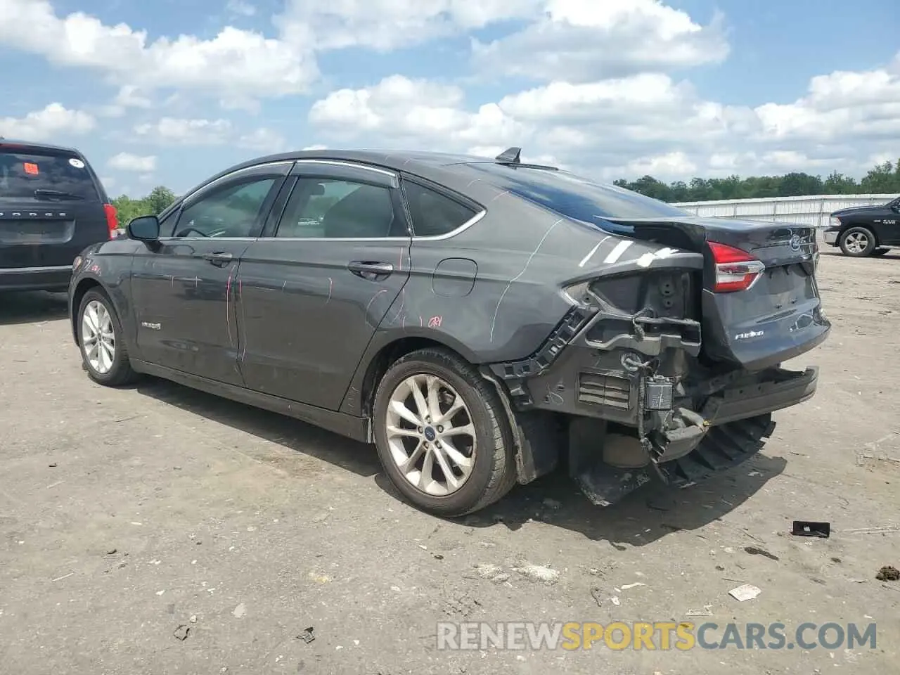 2 Photograph of a damaged car 3FA6P0LU2KR163620 FORD FUSION 2019