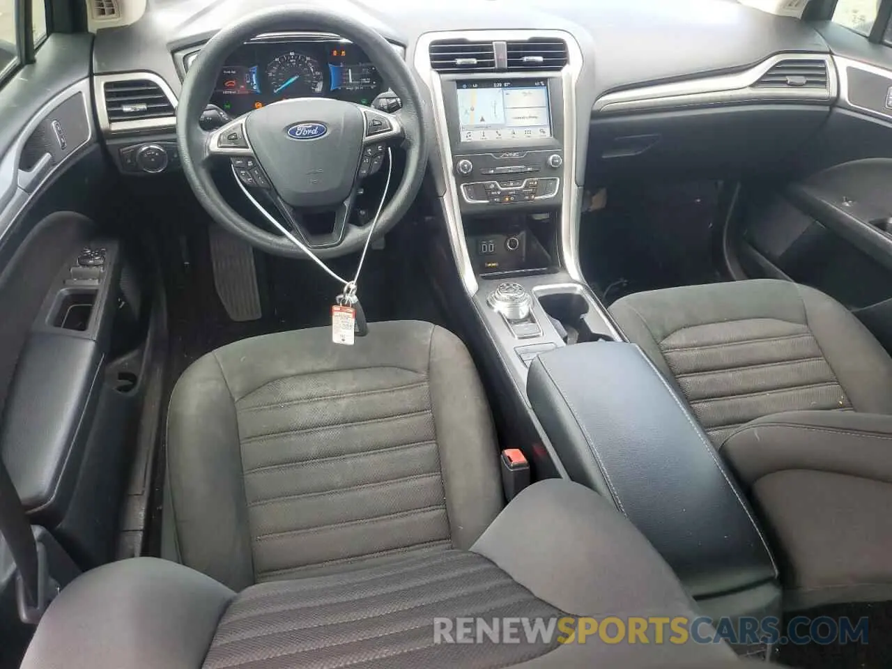 8 Photograph of a damaged car 3FA6P0LU2KR163620 FORD FUSION 2019