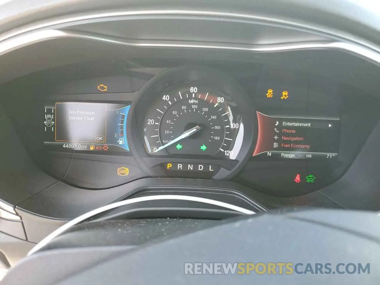 9 Photograph of a damaged car 3FA6P0LU2KR201864 FORD FUSION 2019