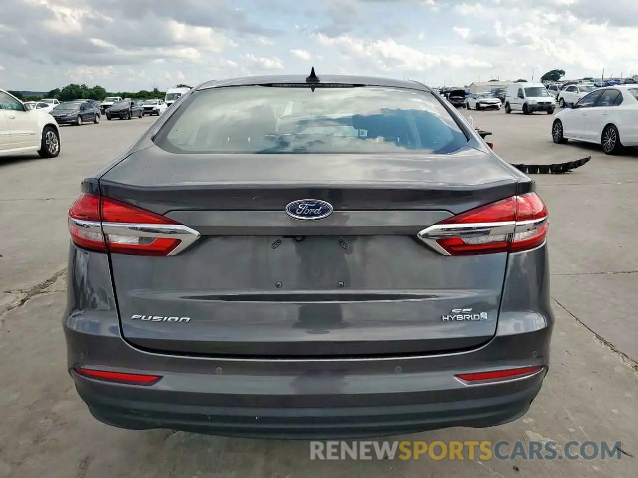 6 Photograph of a damaged car 3FA6P0LU2KR207325 FORD FUSION 2019