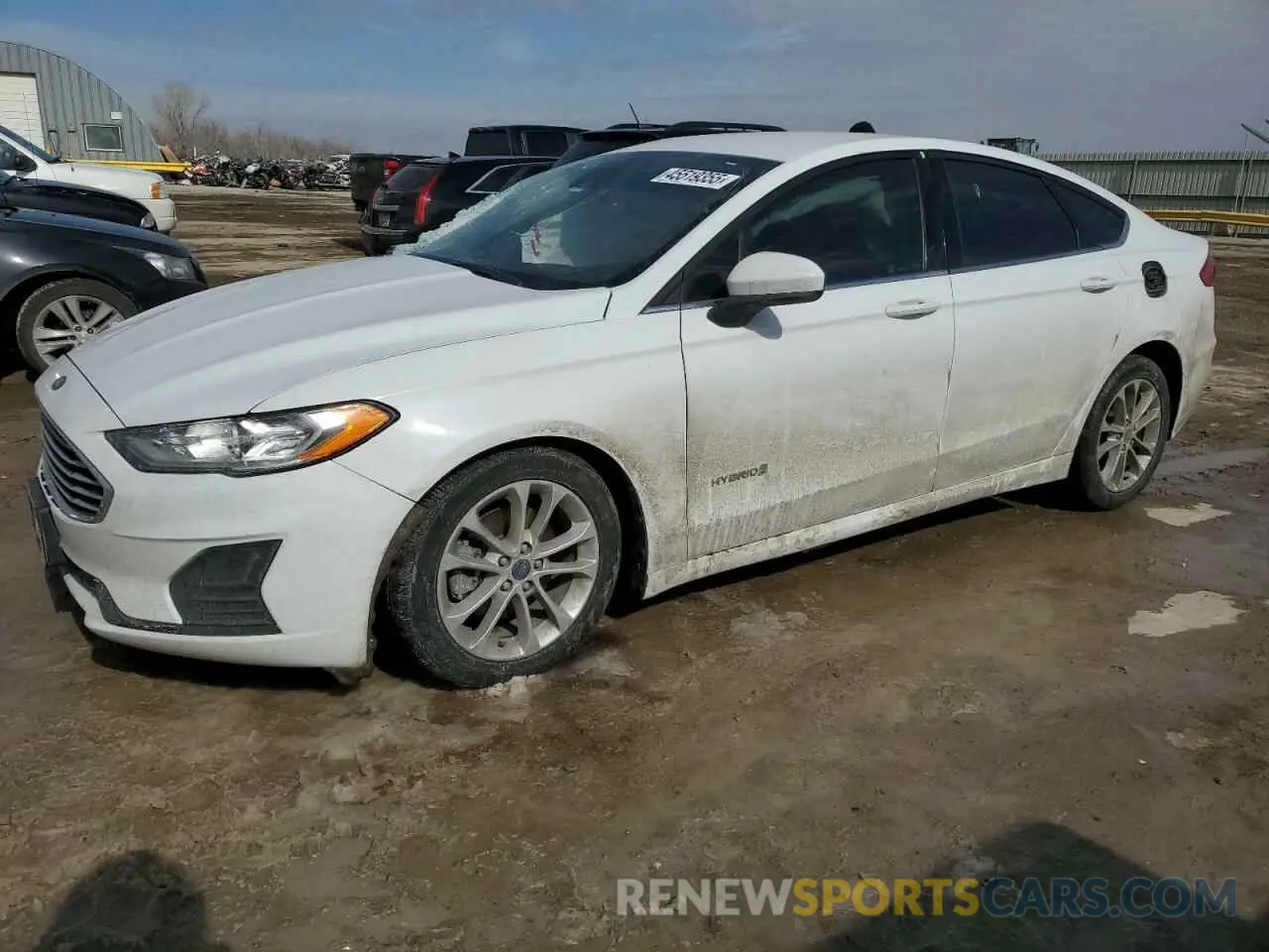 1 Photograph of a damaged car 3FA6P0LU2KR226103 FORD FUSION 2019