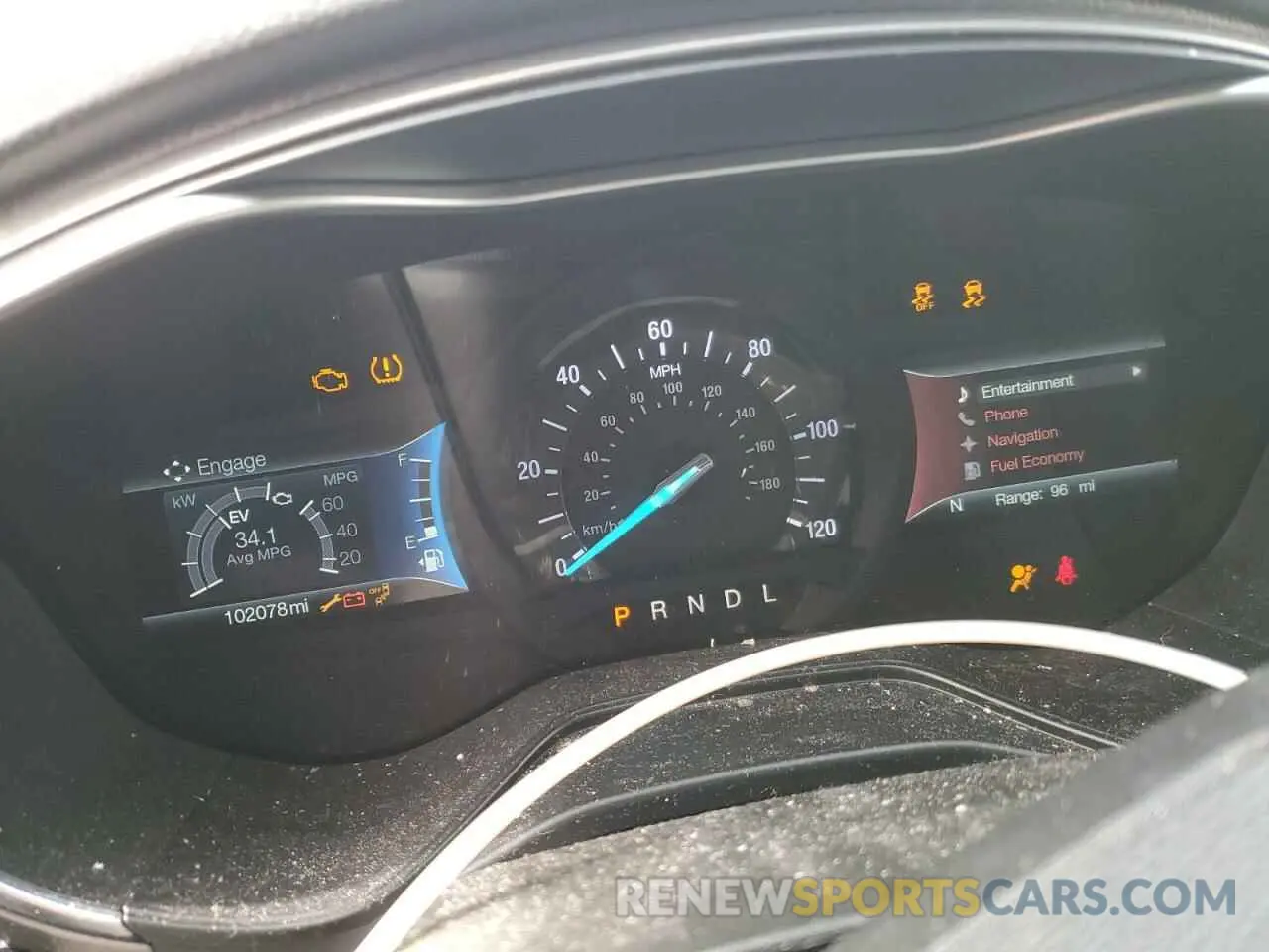 9 Photograph of a damaged car 3FA6P0LU2KR226103 FORD FUSION 2019