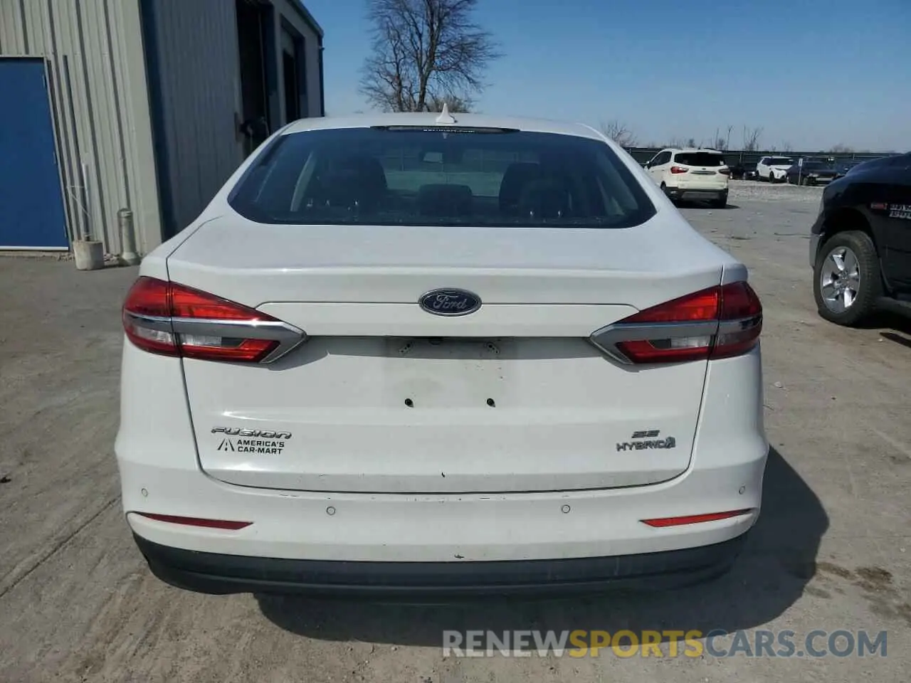 6 Photograph of a damaged car 3FA6P0LU2KR261627 FORD FUSION 2019